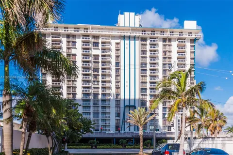 1600 S Ocean Dr # 7D, Hollywood FL 33019