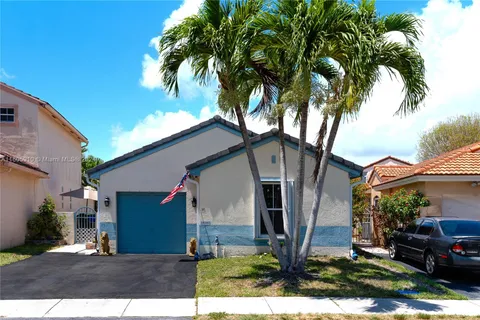 18481 NW 21st St, Pembroke Pines FL 33029