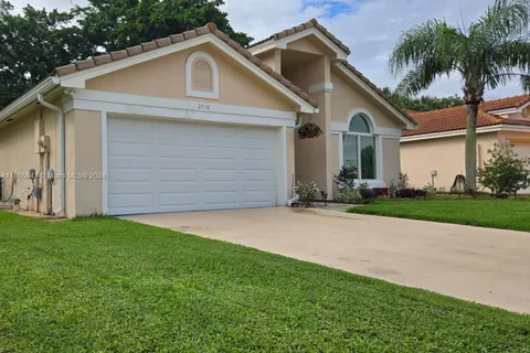 8510 Tourmaline Blvd, Boynton Beach FL 33472