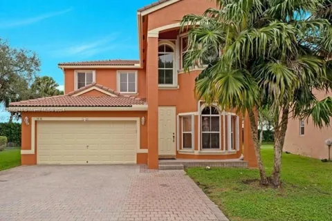 7635 NW 23rd St, Pembroke Pines FL 33024