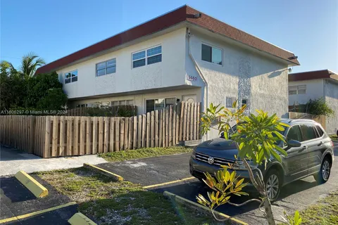 1460 NE 151st St # 102, North Miami Beach FL 33162