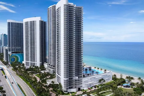 1850 S Ocean Dr # 405, Hallandale Beach FL 33009