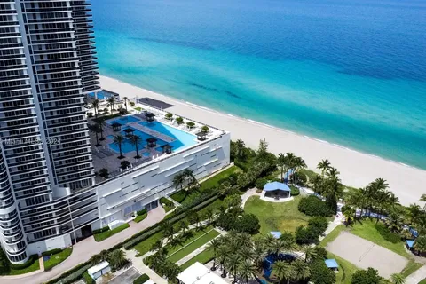 1850 S Ocean Dr # 405, Hallandale Beach FL 33009