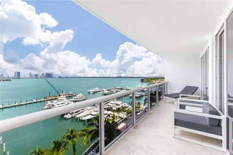 1800 Sunset Harbour Dr, Miami Beach FL 33139