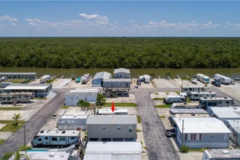 675 S Copeland Ave #12, Everglades City FL 34139