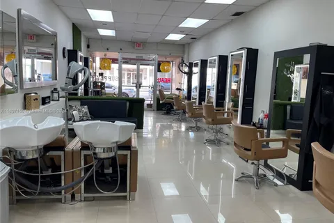 Beauty Salon for Sale Collins Ave, Miami Beach FL 33141