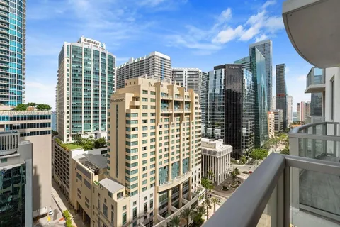 1060 Brickell Ave # 1803, Miami FL 33131