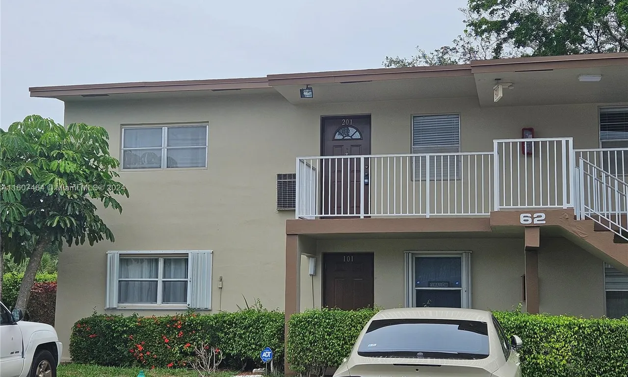 601 NW 80th Ter # 201, Margate FL 33063