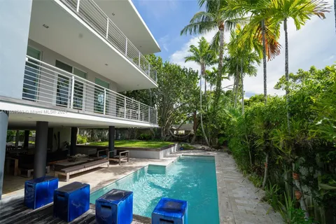 701 Fernwood Rd # A, Key Biscayne FL 33149