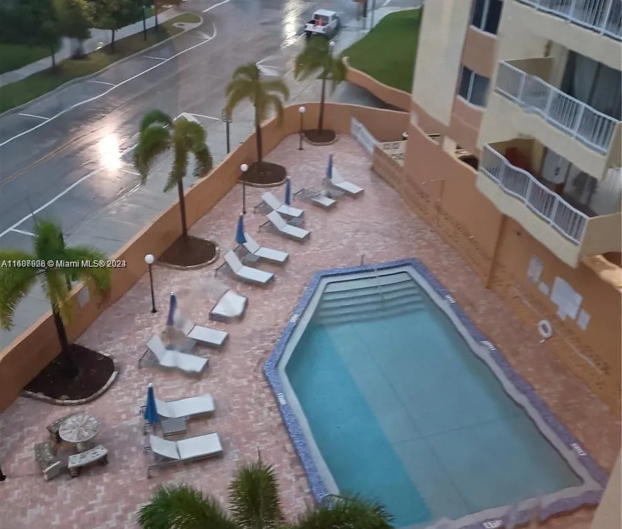 200 178th Dr # 612, Sunny Isles Beach FL 33160