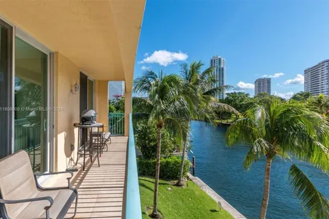 201 Golden Isles Dr # 301, Hallandale Beach FL 33009