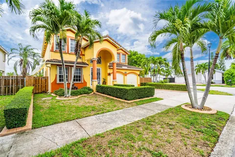 6042 SW 163rd Ave, Miami FL 33193