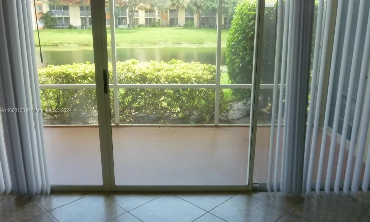 4102 Glenmoor Dr # 4102, West Palm Beach FL 33409