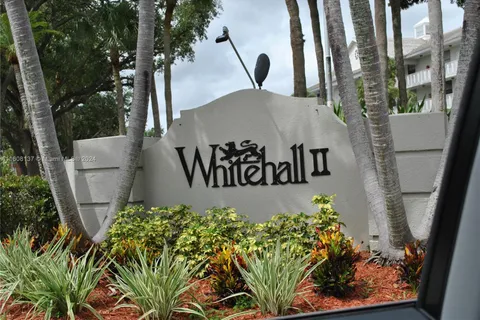 1715 Whitehall Dr # 202, Davie FL 33324