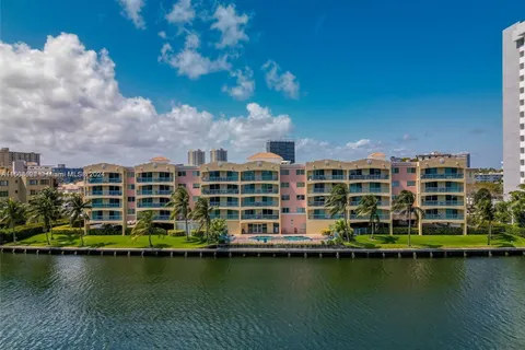 201 Golden Isles Dr # 510, Hallandale Beach FL 33009