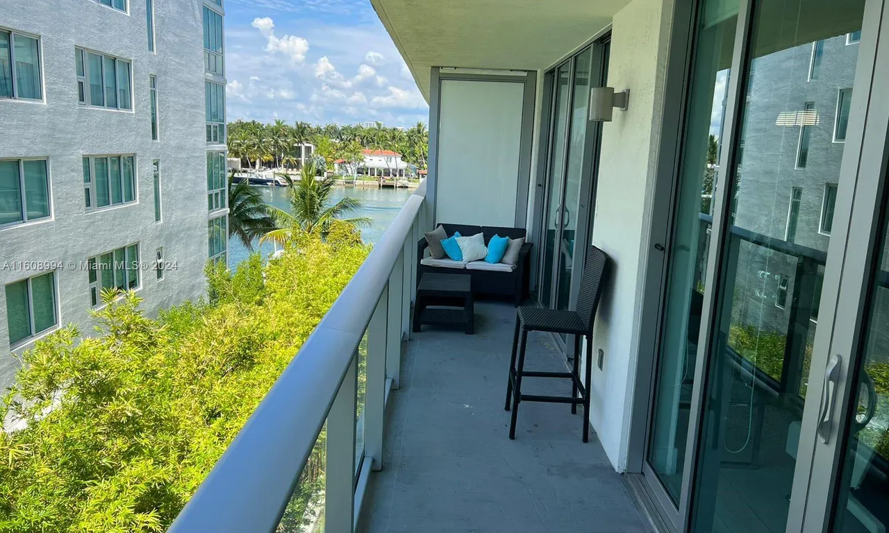 6620 Indian Creek Dr # 402, Miami Beach FL 33141