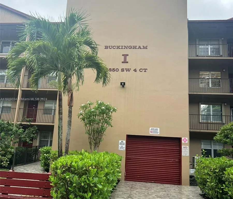 12850 SW 4th Ct # 105I, Pembroke Pines FL 33027