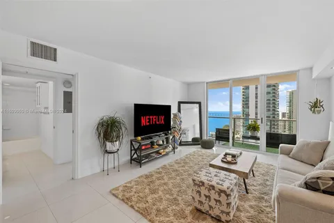 1155 Brickell Bay Dr # 2005, Miami FL 33131