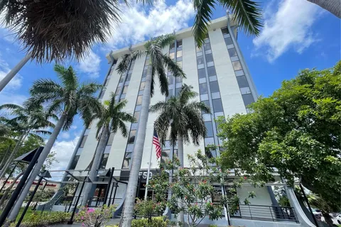 12550 Biscayne Blvd # 306, North Miami FL 33181