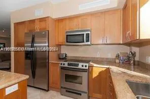 3000 S Ocean Dr # 1006, Hollywood FL 33019