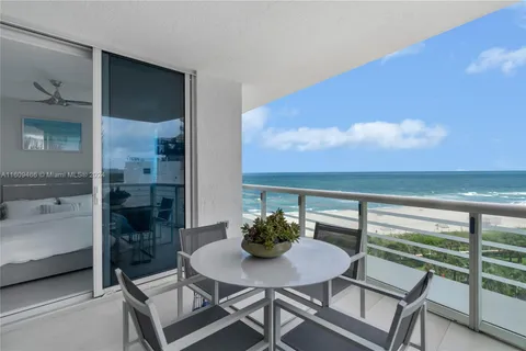 3801 Collins Ave # 903, Miami Beach FL 33140