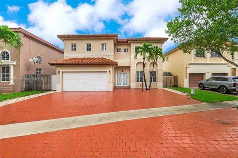 2845 NE 41st Rd, Homestead FL 33033