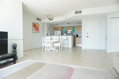 17555 Atlantic Blvd # 606, Sunny Isles Beach FL 33160