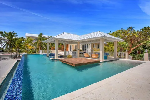 30 Ocean Front Dr, Key Largo FL 33037