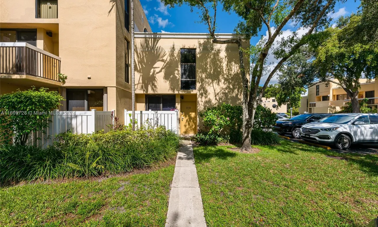 2821 SW 87th Ave # 808, Davie FL 33328