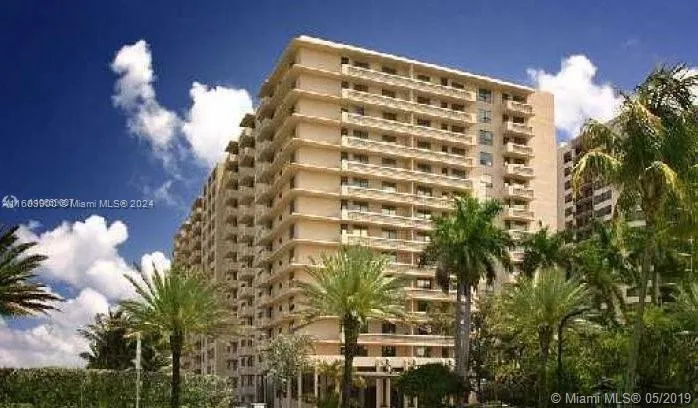 10185 Collins Ave # 801, Bal Harbour FL 33154