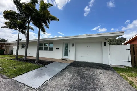 8320 Taft St, Pembroke Pines FL 33024