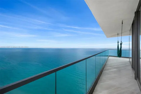 18975 Collins Ave # 2500, Sunny Isles Beach FL 33160