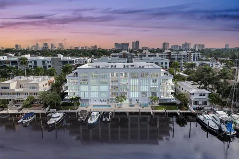 45 Hendricks Isle # 201, Fort Lauderdale FL 33301