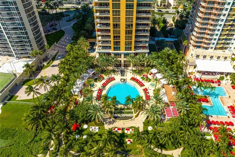 17749 Collins Ave # 802, Sunny Isles Beach FL 33160