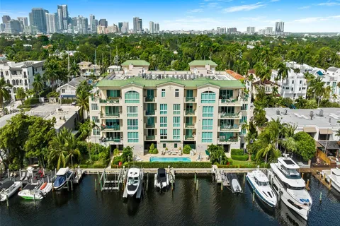 400 Hendricks Isle # 402, Fort Lauderdale FL 33301