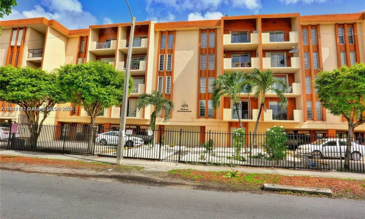 1075 W 68th St # 403, Hialeah FL 33014