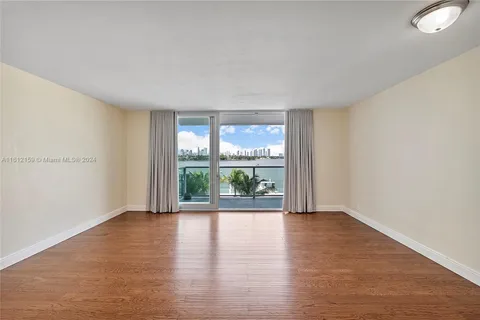 1000 West Ave # 319, Miami Beach FL 33139