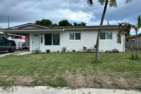 1110 NW 24th Ave, Pompano Beach FL 33069