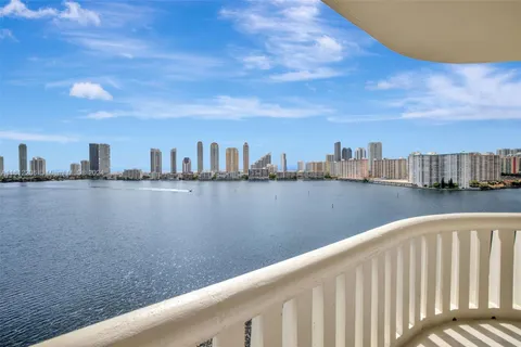 3000 Island Blvd # 1406, Aventura FL 33160