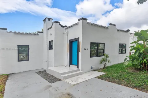 745 NW 47th Ter, Miami FL 33127