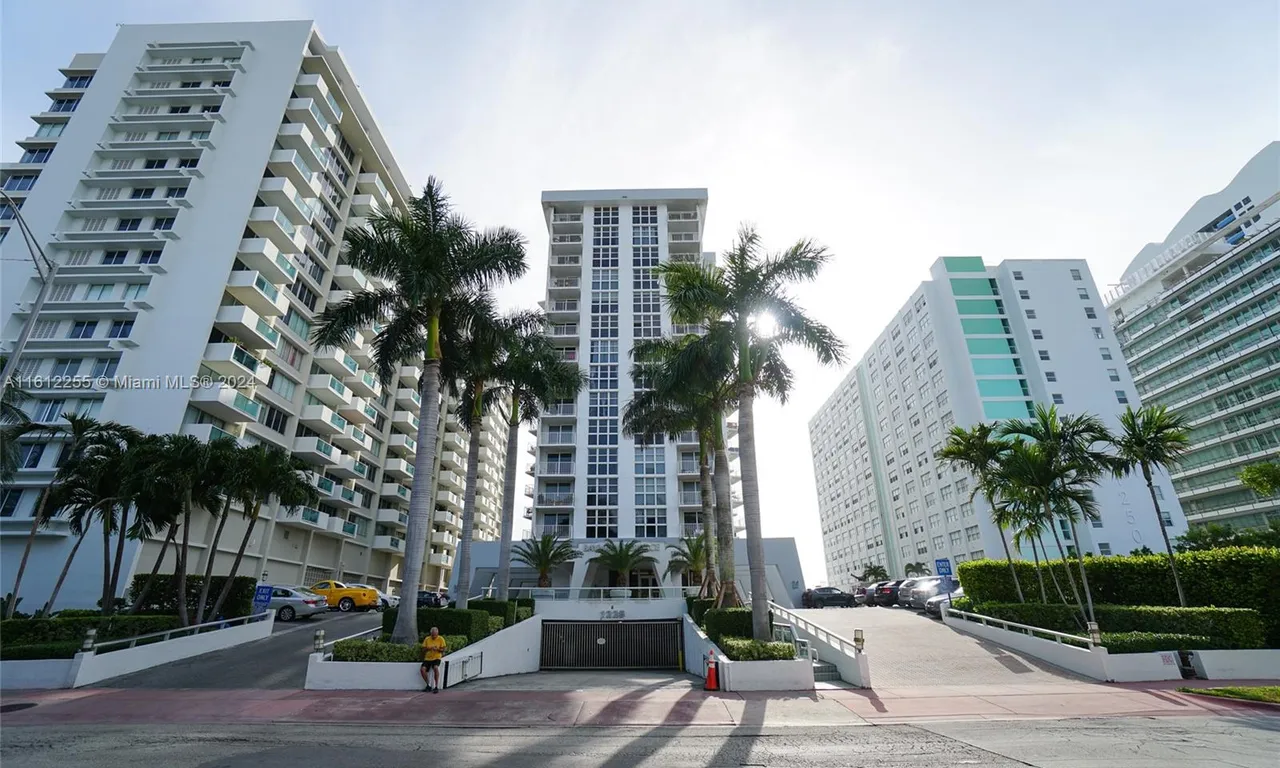 1228 West Ave # 513, Miami Beach FL 33139