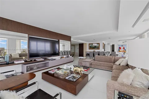 10155 Collins Ave # 1210, Bal Harbour FL 33154