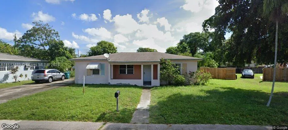 13325 NW 17th Pl, Miami FL 33167