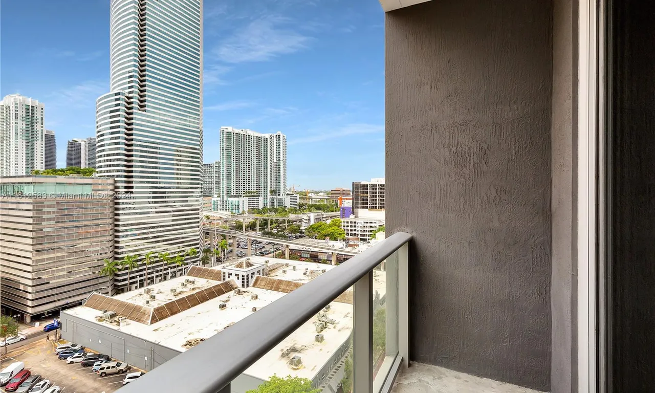 151 SE 1st St # 1107, Miami FL 33131