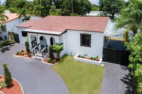 2271 SW 19th Ter, Miami FL 33145