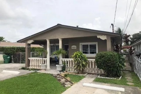 7035 SW 21st St, Miami FL 33155