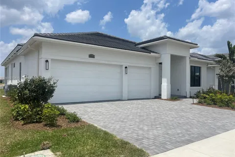 9214 SW Esule Way, Port St. Lucie FL 34987