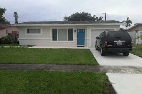 8680 NW 29th St, Sunrise FL 33322