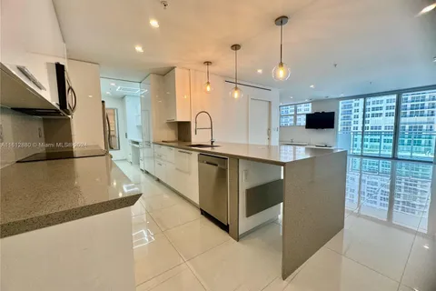 3001 S Ocean Dr # 601, Hollywood FL 33019