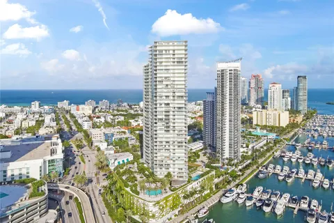 450 Alton Rd # 902, Miami Beach FL 33139